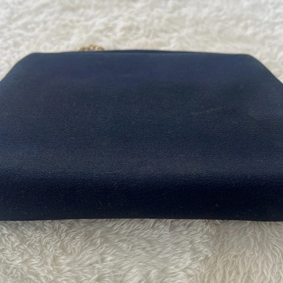 Vintage HL Harry Levine Navy evening bag Gold Chain Strap Peach interior - Picture 10 of 13